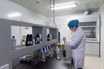 479163955522929.jpg 实验室6.jpg